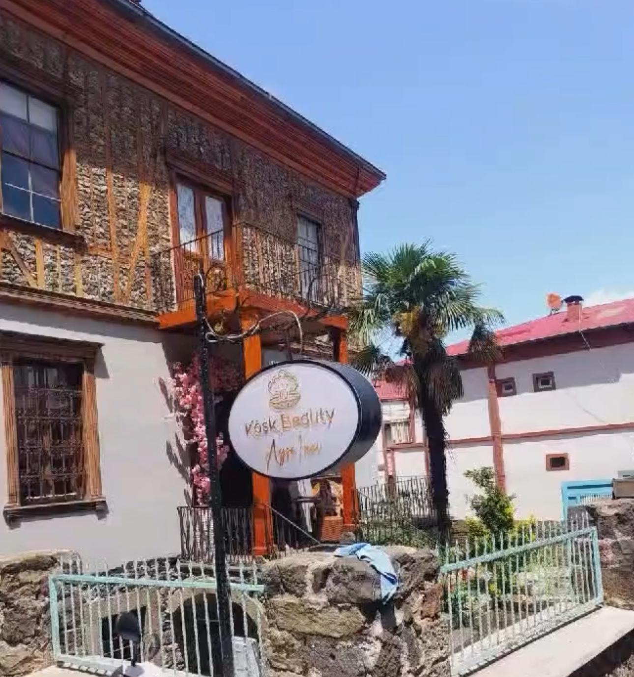 Ayşe İnci | Köşk Beauty Güzellik Merkezi kır düğünü mekanı — Merkez