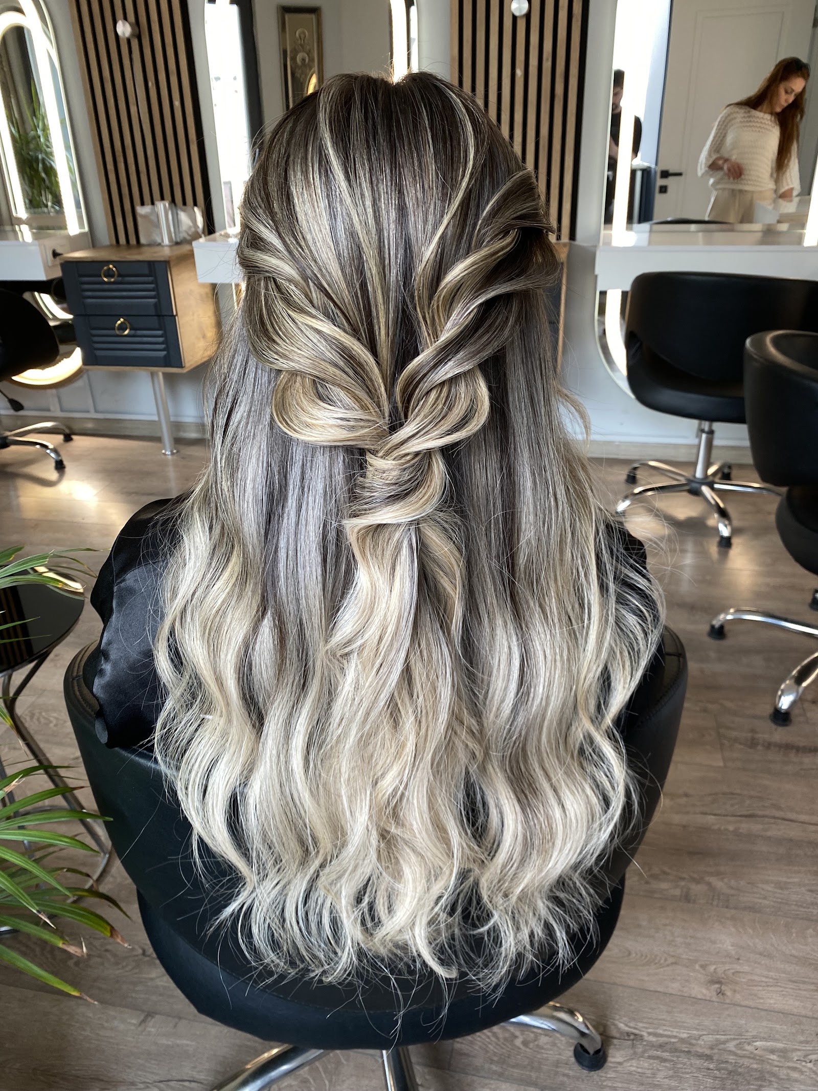 Madhairstudio