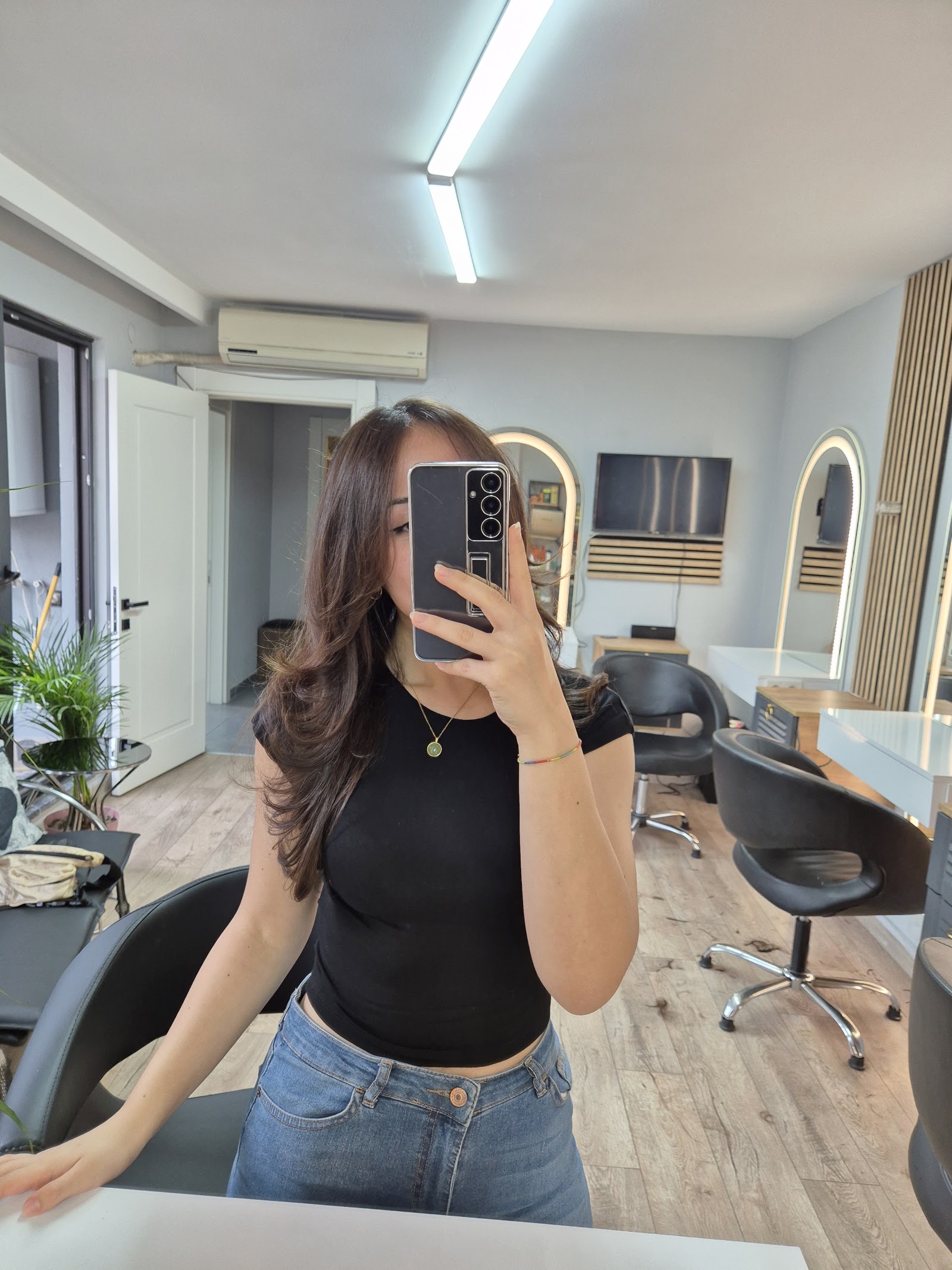 Madhairstudio